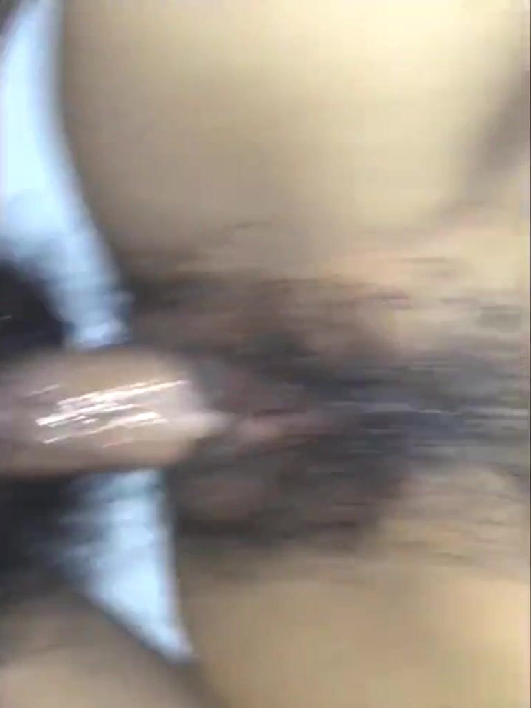 真实操女友 不要 什么 不要拍啦 在家操小嫩妹 妹子皮肤有点黑导致多毛逼也有点黑